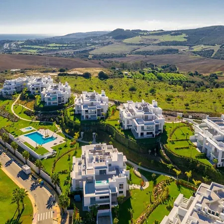 4-guest Lagoon Estepona